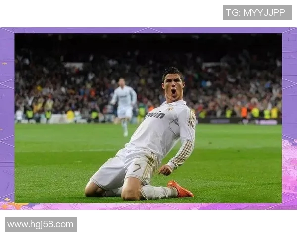 足球传奇的荣耀与奋斗：探寻著名足球明星背后的故事与成就